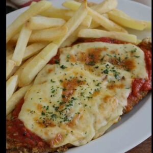Milanesa napo con guarnicion